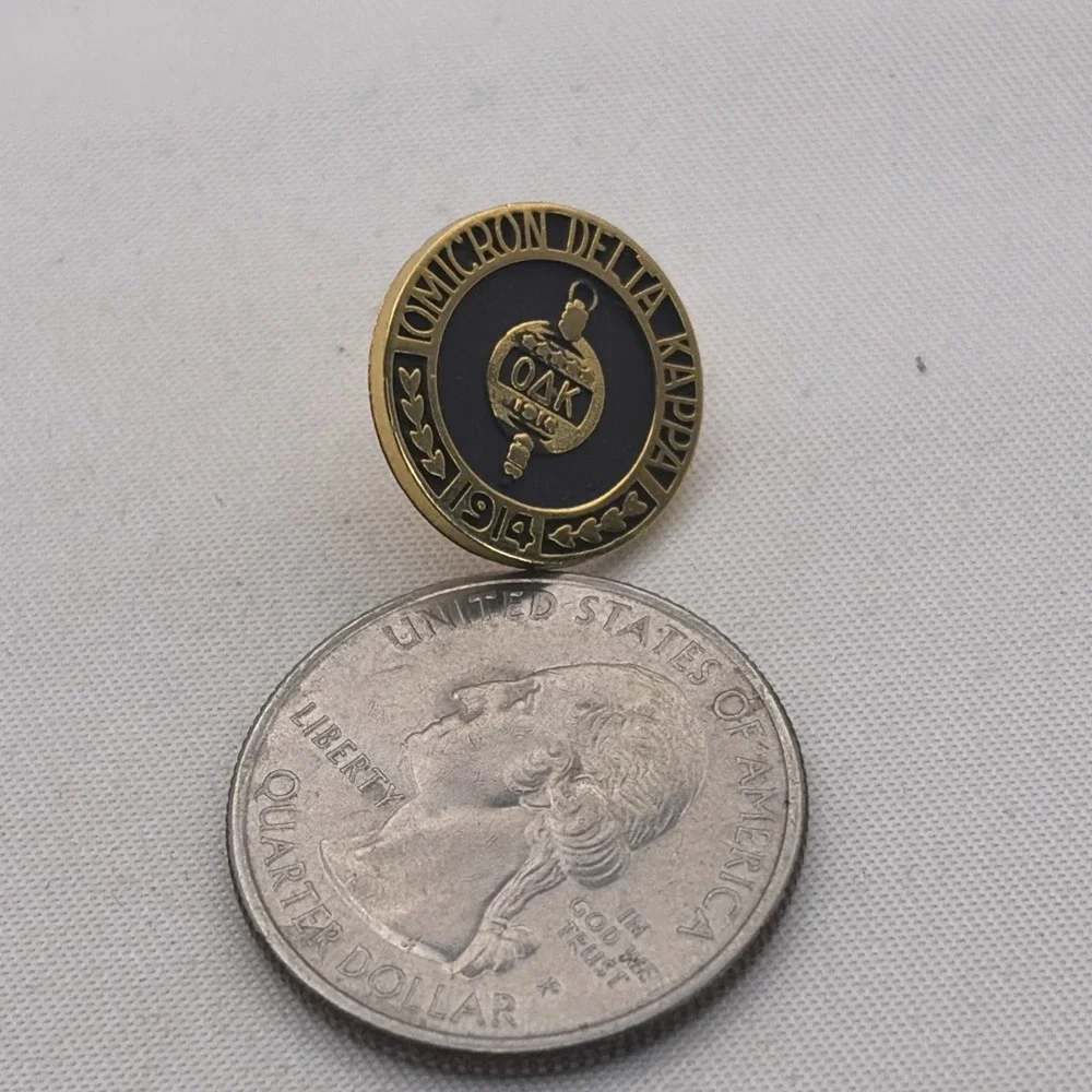 1994 Omicron Delta Kappa National Leadership Honor Society Lapel Hat Pin
